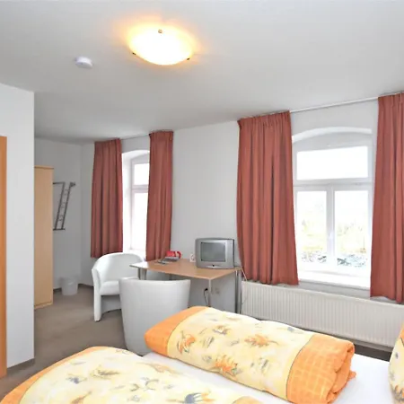 Spacious Mansion In Lehesten With Sauna * Lehesten
